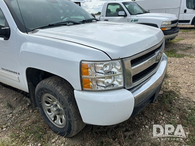 2008-chevrolet-silverado-image-7