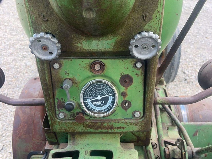john-deere-730-image-29