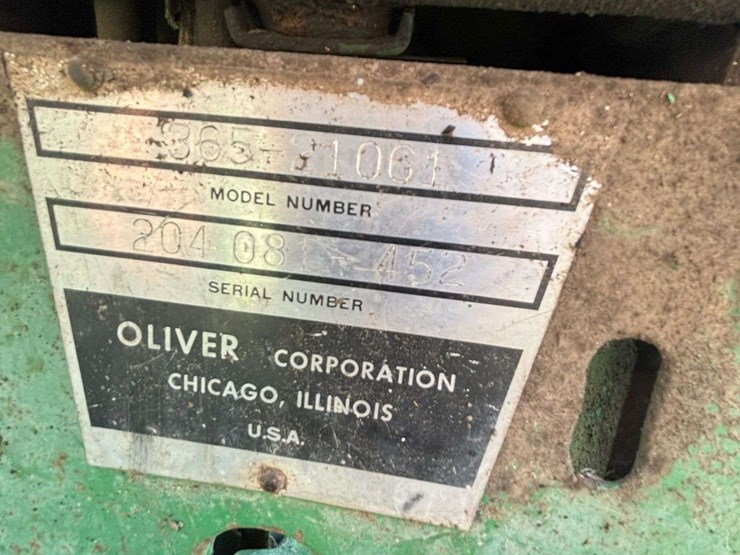 1962-oliver-1600-image-9