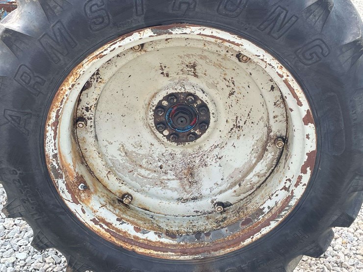 ford-8n-image-36