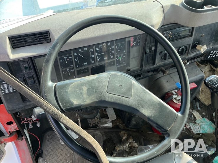 2000-ihc-4700-boom-truck-(jn3112,-unit-603)-image-43