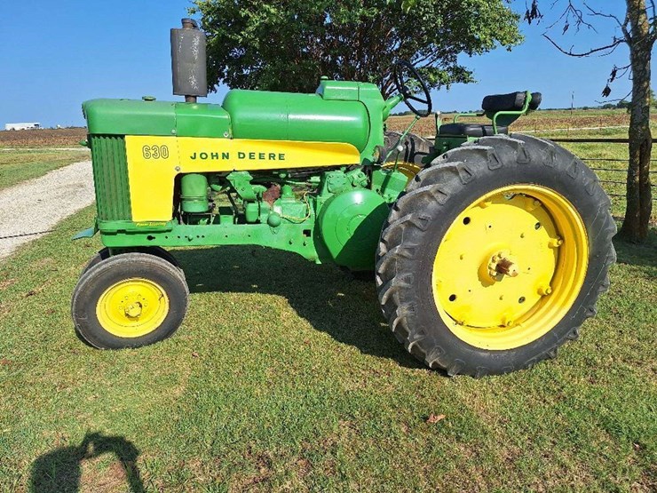 1959-john-deere-630-image-1