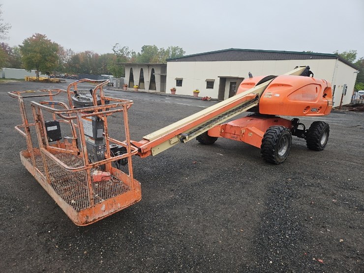 2002-jlg-400s-image-1