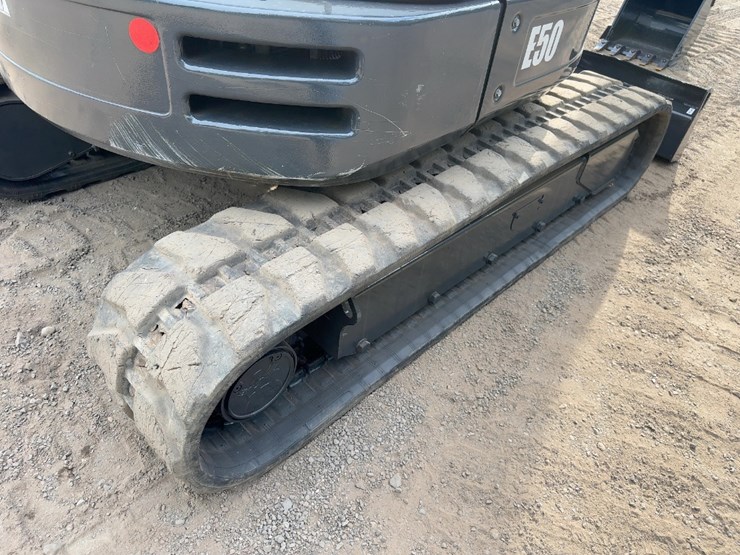 2017-bobcat-e50-image-21