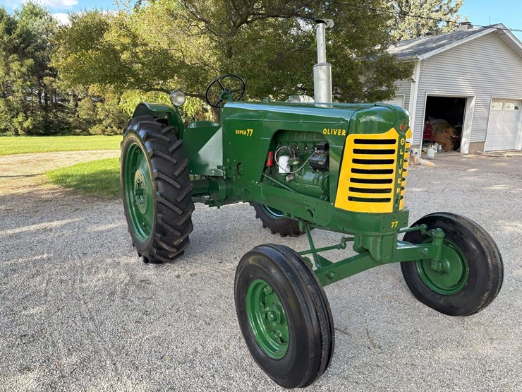 1956-oliver-super-77-image-1