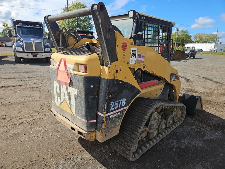 2004-caterpillar-257b-image-5