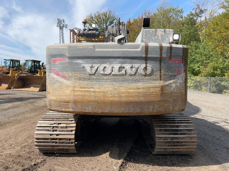 2019-volvo-ec220el-image-4