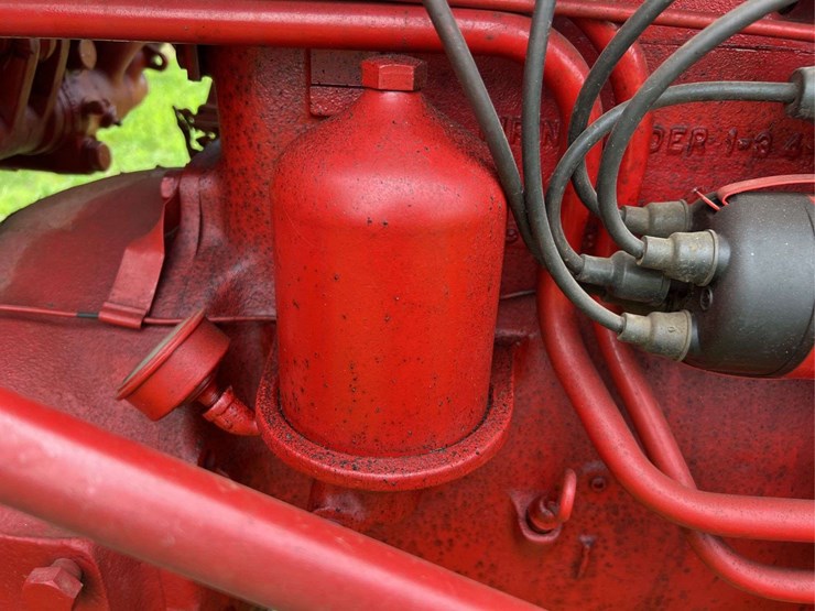 farmall-140-image-32
