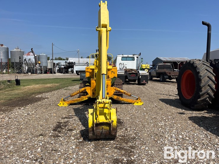 1980-deere-450c-image-6