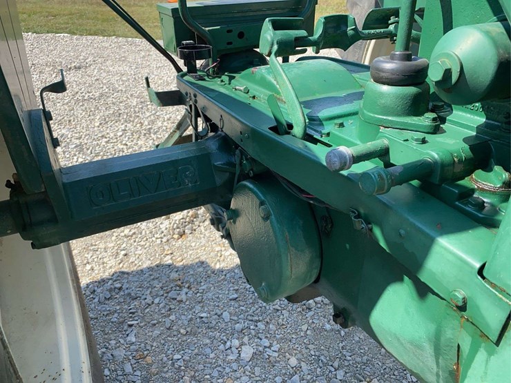 oliver-880-image-23