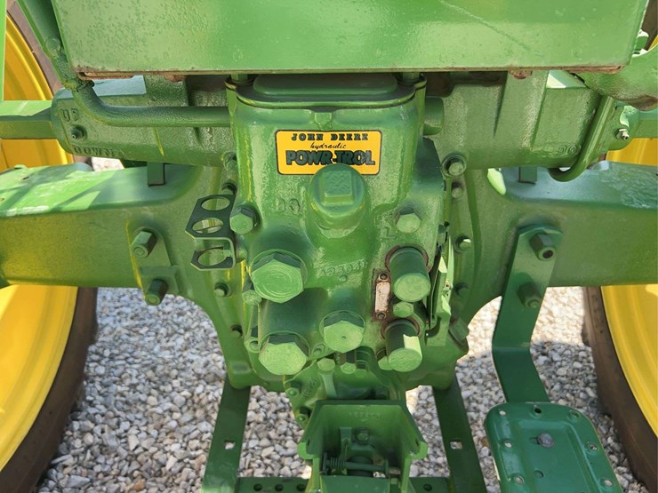 john-deere-a-image-35