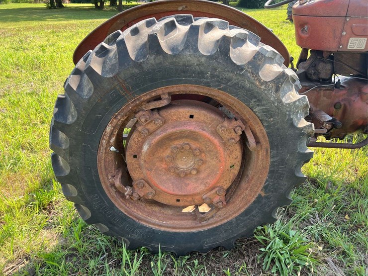 massey-ferguson-50-image-45