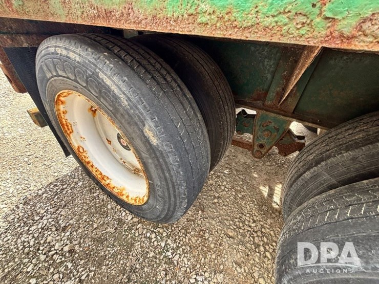 2015-behnke-dry-tender-trailer-(gp11556)-image-49