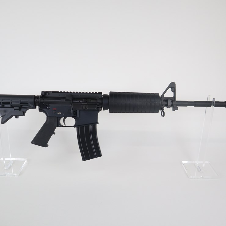 #83 • #734 • Spike's Tactical ST-15 Cal. 6.8 SPC Rifle