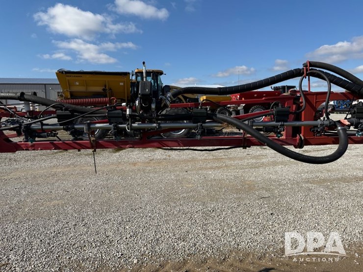 2018-case-ih-patriot-3340-image-19