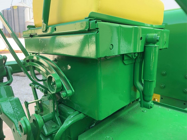 1960-john-deere-730-image-41