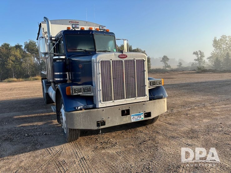 1991-peterbilt-379-image-21