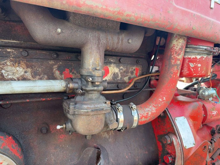 farmall-400-image-39