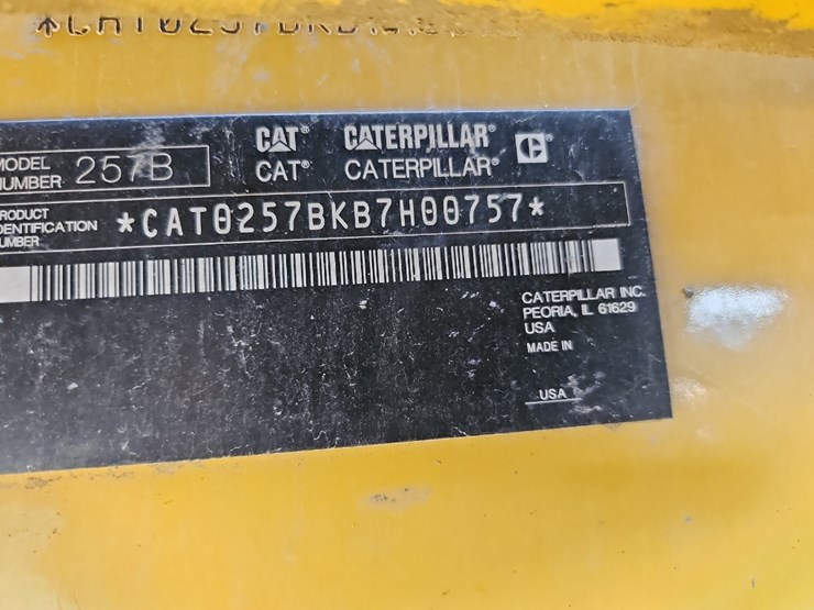 2011-caterpillar-257b3-image-27