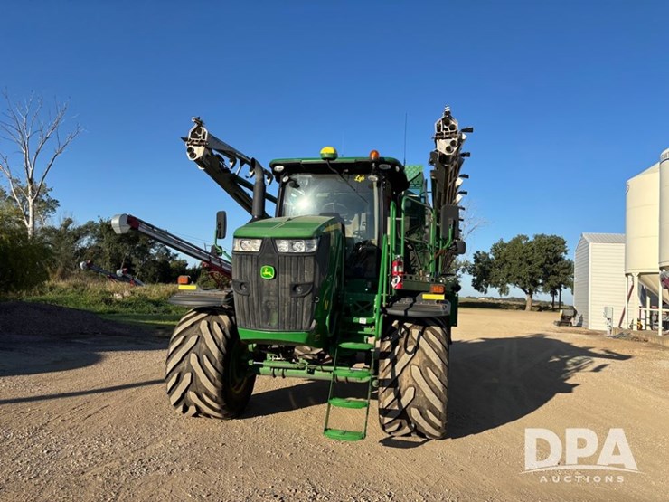 2019-john-deere-f4365-image-6