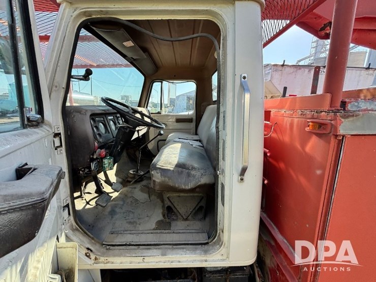 1981-international-1754-bucket-truck-(gp11561,-unit-78228)-image-71