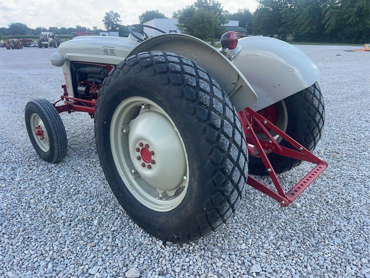 ford-860-image-7