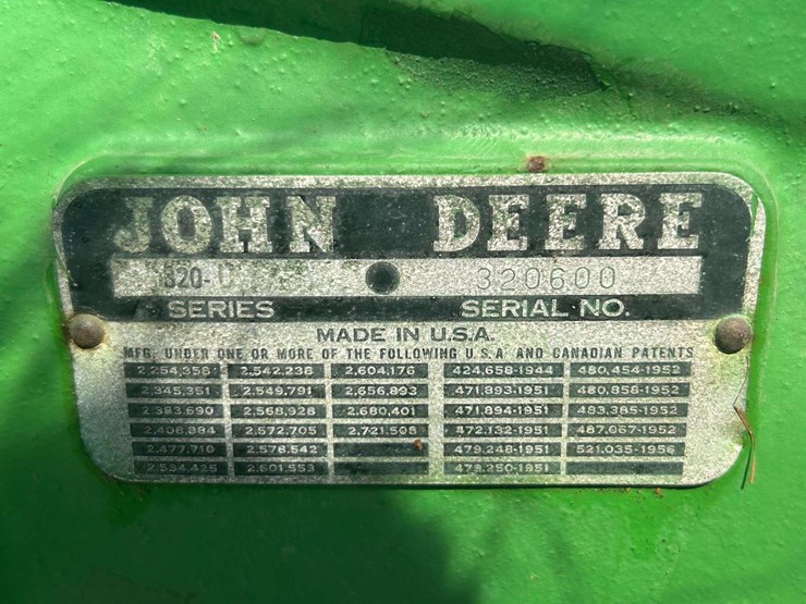 1956-john-deere-320u-image-9