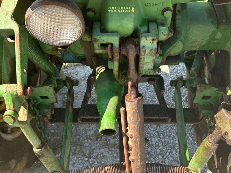 1958-john-deere-420s-image-9