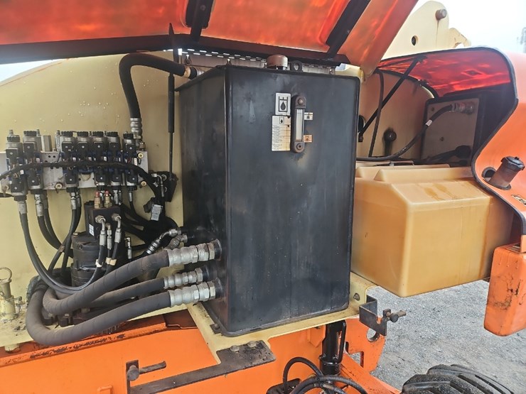 2007-jlg-400s-image-15
