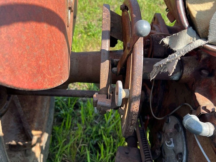 massey-ferguson-50-image-36