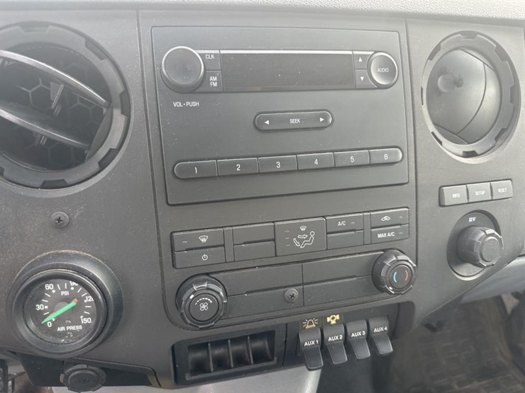 ford-f750-image-28