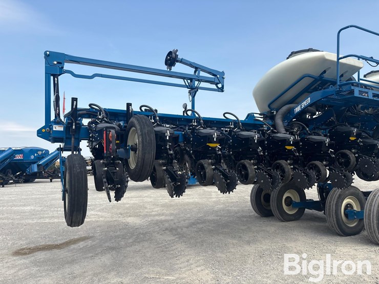 2022-kinze-3665-image-19
