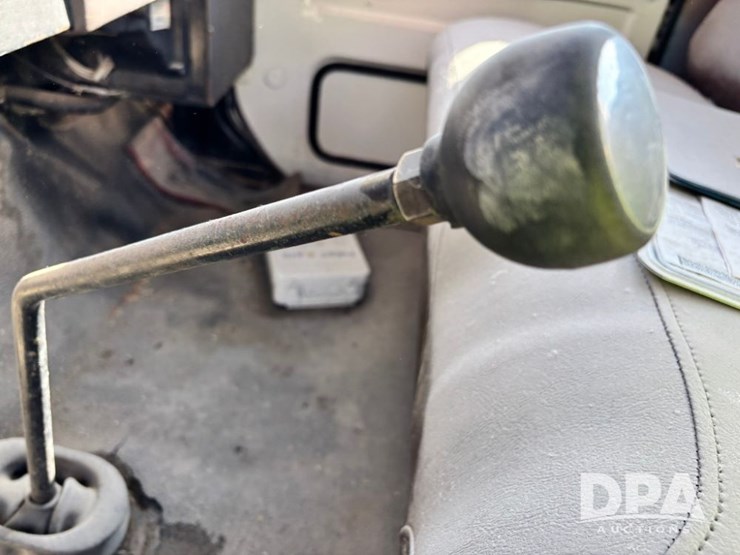 1981-international-1754-bucket-truck-(gp11561,-unit-78228)-image-77