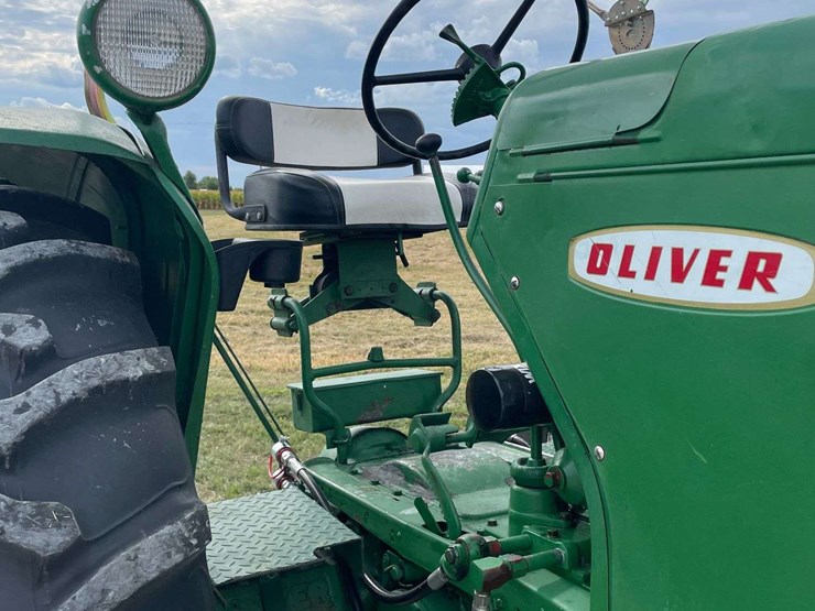 oliver-880-image-66