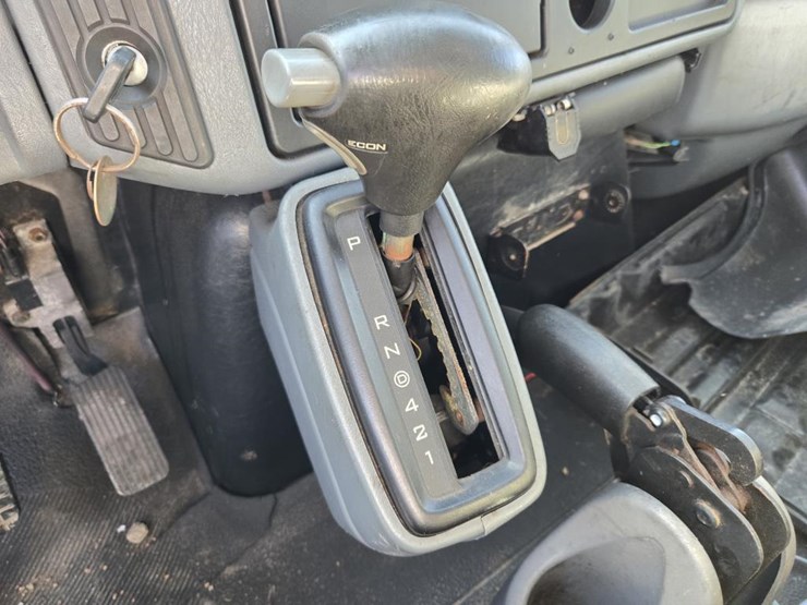 2003-international-durastar-4200-image-47