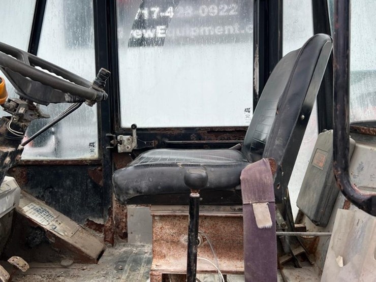 jcb-930-image-17