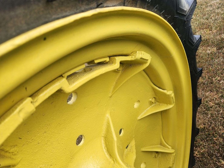 john-deere-b-image-33