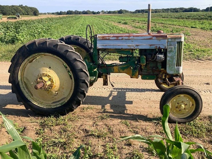 1956-john-deere-420-image-4