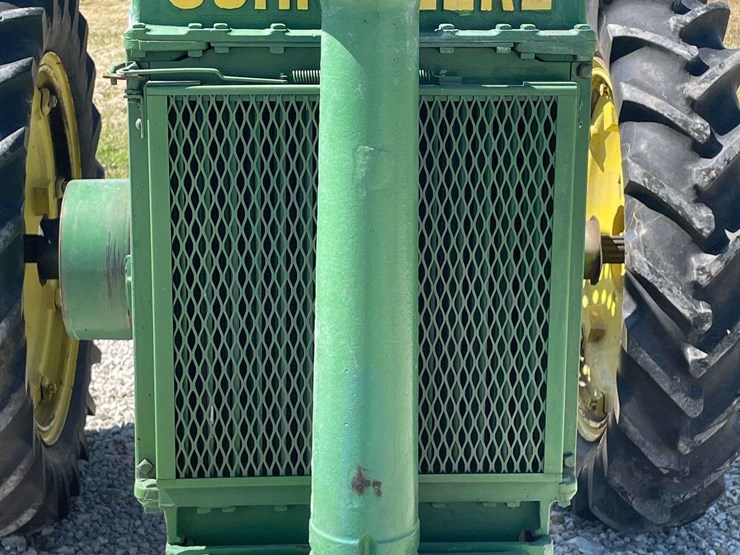 john-deere-a-image-15