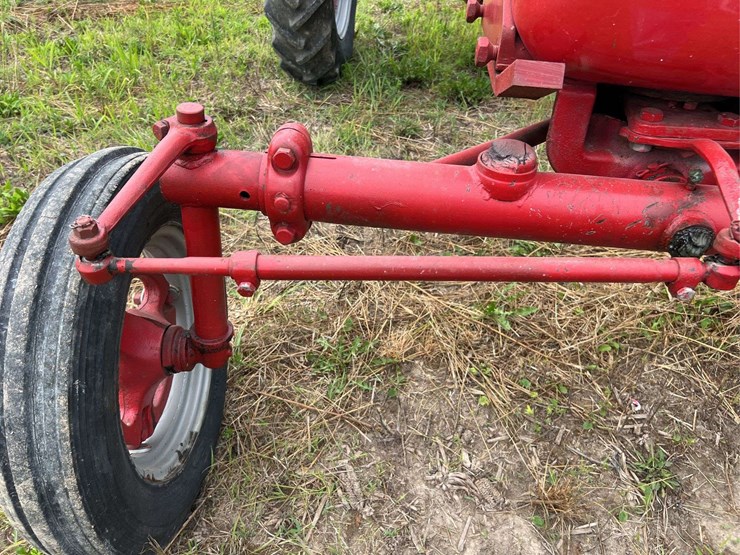 farmall-c-image-24