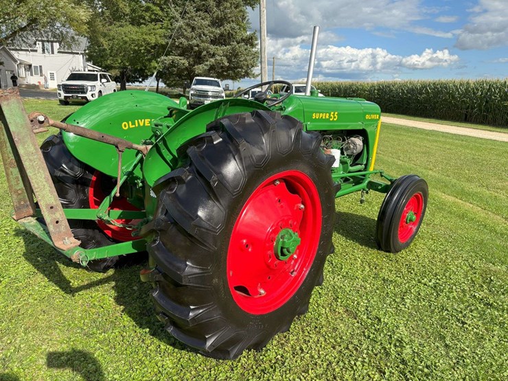 1957-oliver-super-55-image-9