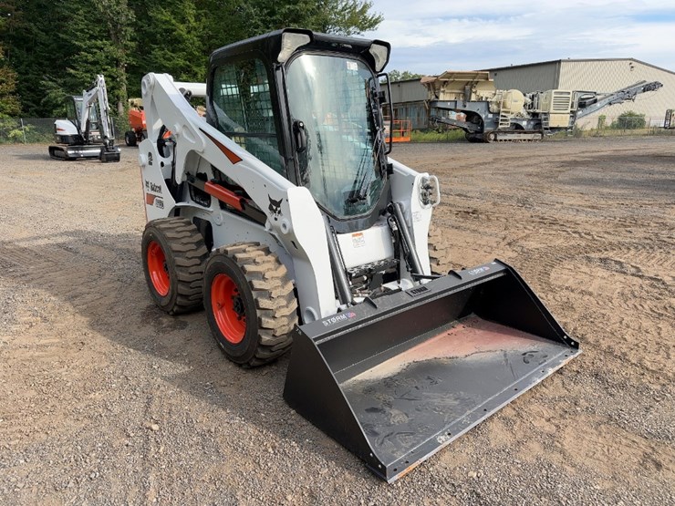 2017-bobcat-s650-image-7