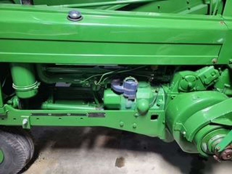 1955-john-deere-50-image-5