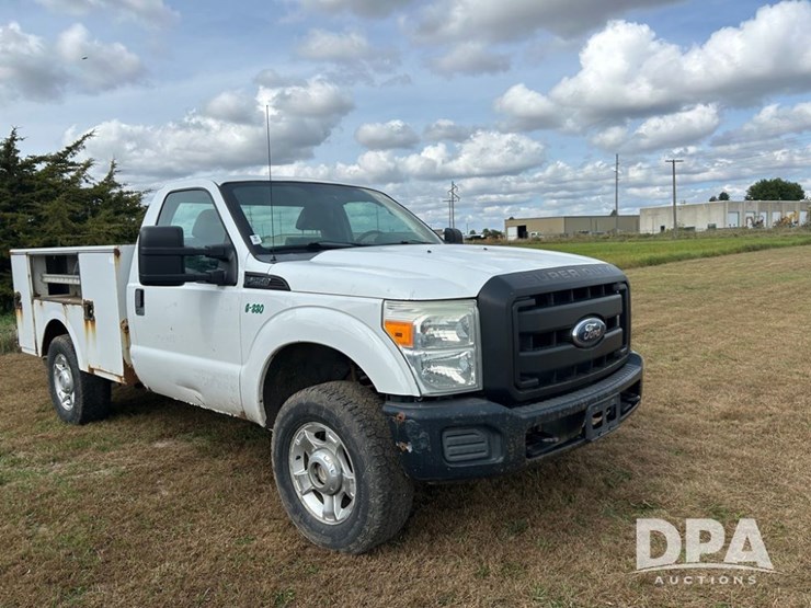 2011-ford-f250-image-30