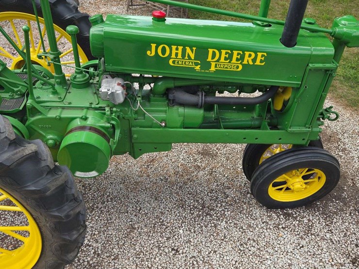 john-deere-model-b-image-9