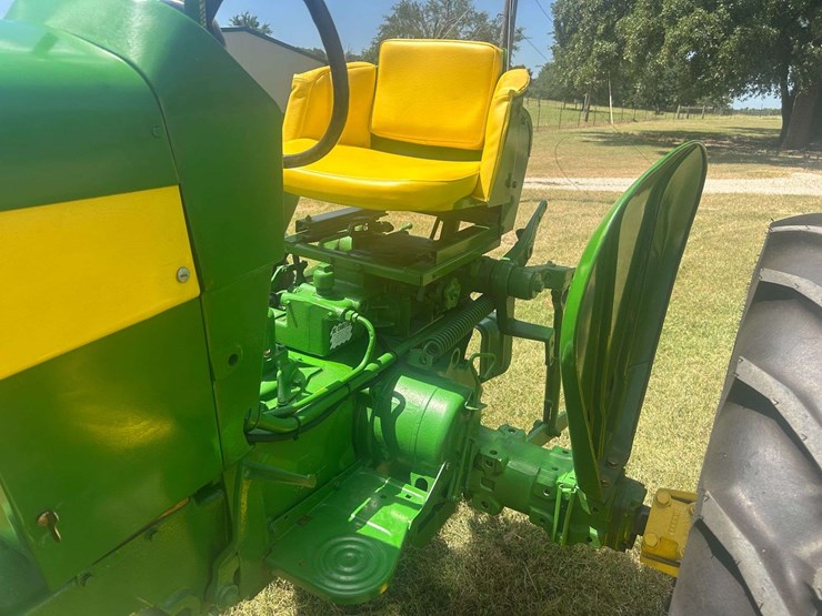 john-deere-430t-image-13