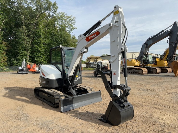 2023-bobcat-e60-image-7