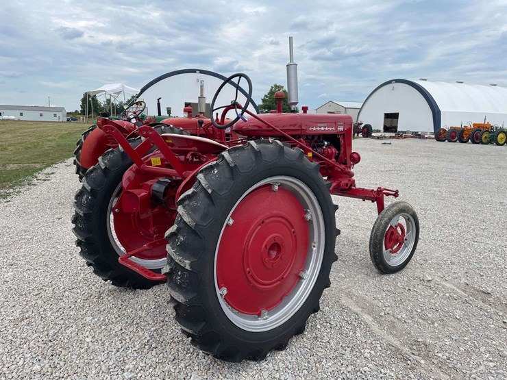 farmall-130-image-5