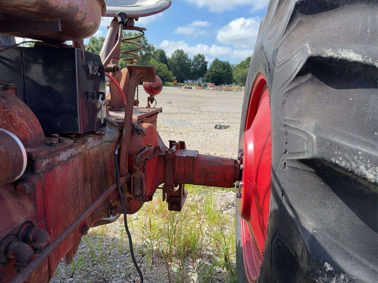 farmall-m-image-44