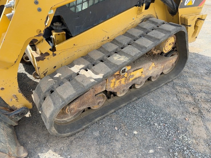 2019-caterpillar-259d-image-15